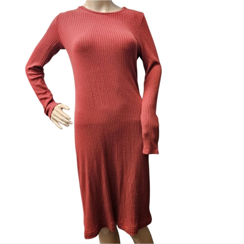 Reformation Wednesday Ribbed Crewneck Dress In Rust